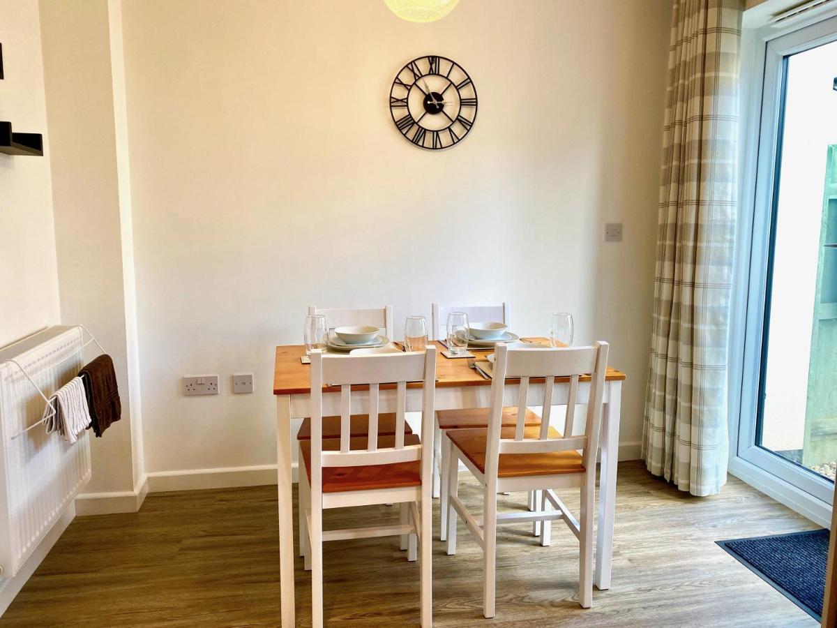 Lovely 2 Bedroom, 2 Bathroom House With Parking. Plymouth Exteriör bild