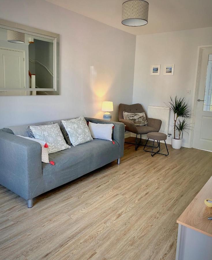 Lovely 2 Bedroom, 2 Bathroom House With Parking. Plymouth Exteriör bild