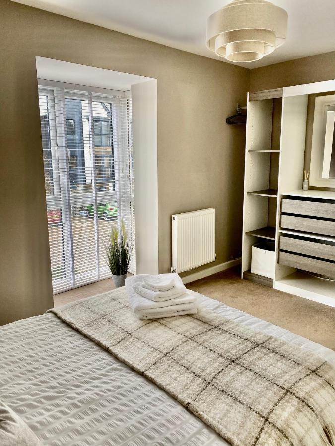 Lovely 2 Bedroom, 2 Bathroom House With Parking. Plymouth Exteriör bild